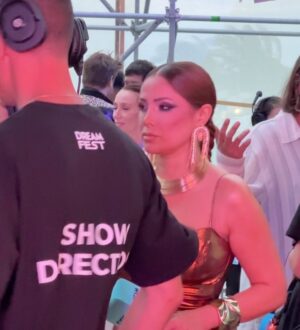 Nigar Jamal Instagram - DREAMFEST…Day 5… @seabreezeresortbaku @dream.musicfest 

Hair and makeup @ayshenagakishiyeva 
Dress by @suerte_atelier