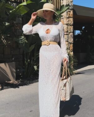 Nigar Jamal Instagram - The tans will fade but the memories will last forever♥️😘
Cover ups by @alove.az #LujoBodrum