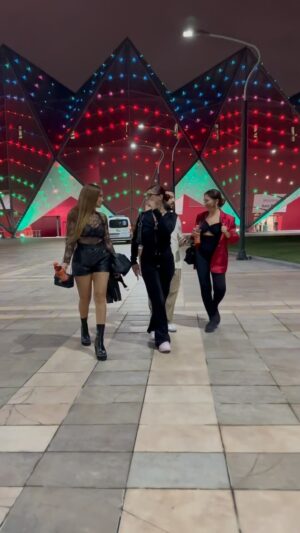 Nigar Jamal Instagram - Thank you for the great show ! @akon ♥️ Konsert cox eylenceli kecib ♥️♥️♥️ love you guys @pagvis @zarina.kelbikhan @asyaalizaude @iskenderibraqim @dilarakazimova @caspian_media_group ♥️♥️♥️🤪