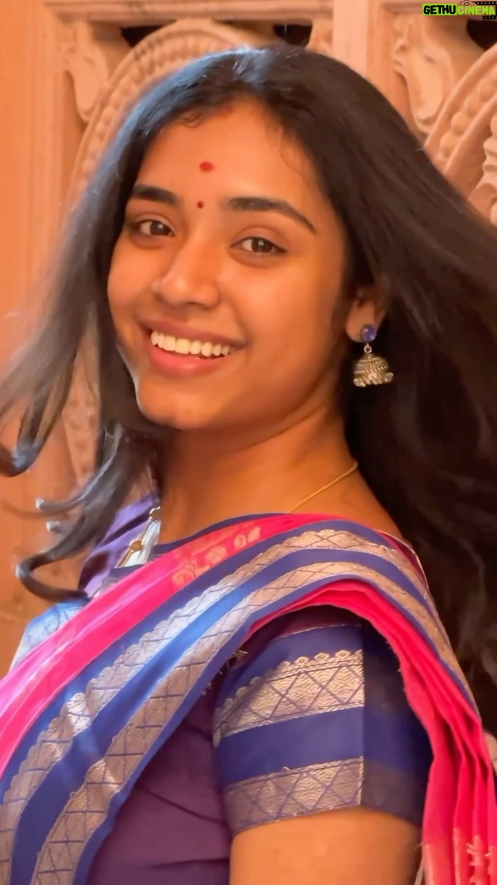 Nikhila Sankar - 18.7K Likes - Just a casual day at my mamiyar’s place
This bit of the song! ✨🌟