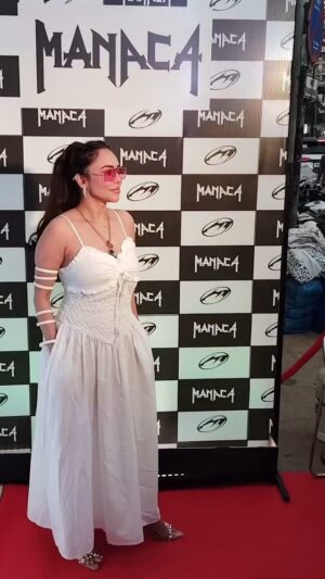 Nikita Rawal Instagram - Great evning with @manaca.in @manaca_community 
@parulchawla9 
#nikkitunes #bollywood