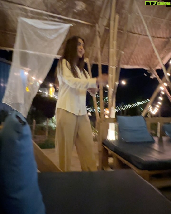 Nikkesha Rangwala - 16.9K Likes - Leave nothing but footprints, take nothing but memories.
Glamping is my therapy @theblue_bella
@iamjinisaab @clickkaari @sugrimsurindra @mohaniebudhram @chandansinghhairartist
#glamping #lonavala #friendslikefamily❤️
