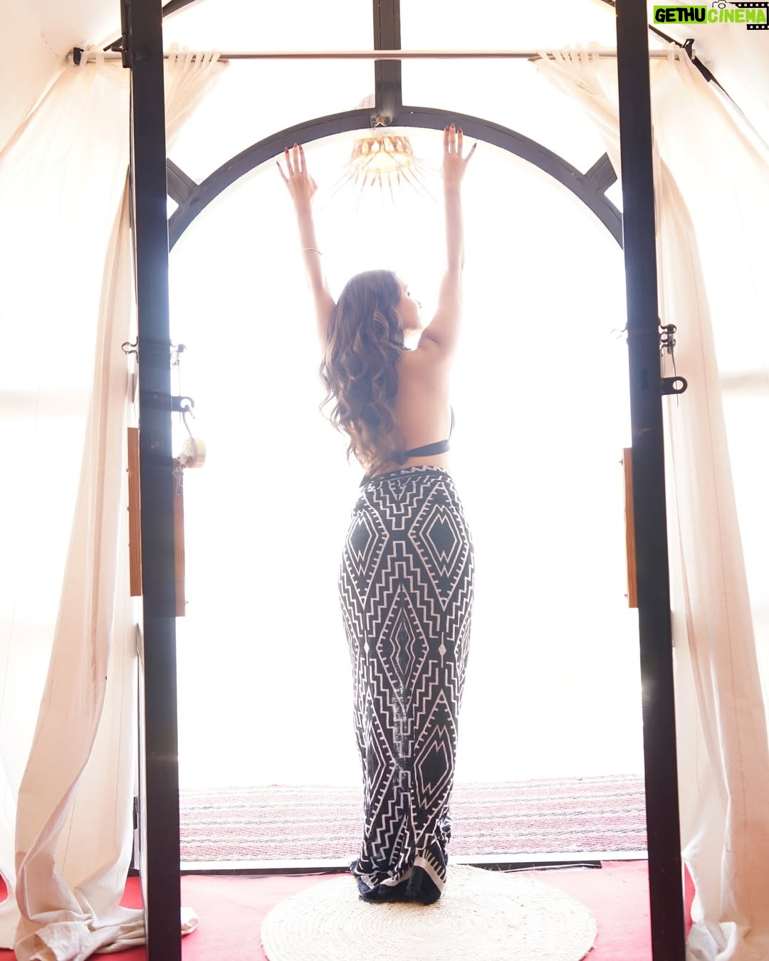 Nikkesha Rangwala - 16.9K Likes - Leave nothing but footprints, take nothing but memories.
Glamping is my therapy @theblue_bella
@iamjinisaab @clickkaari @sugrimsurindra @mohaniebudhram @chandansinghhairartist
#glamping #lonavala #friendslikefamily❤️