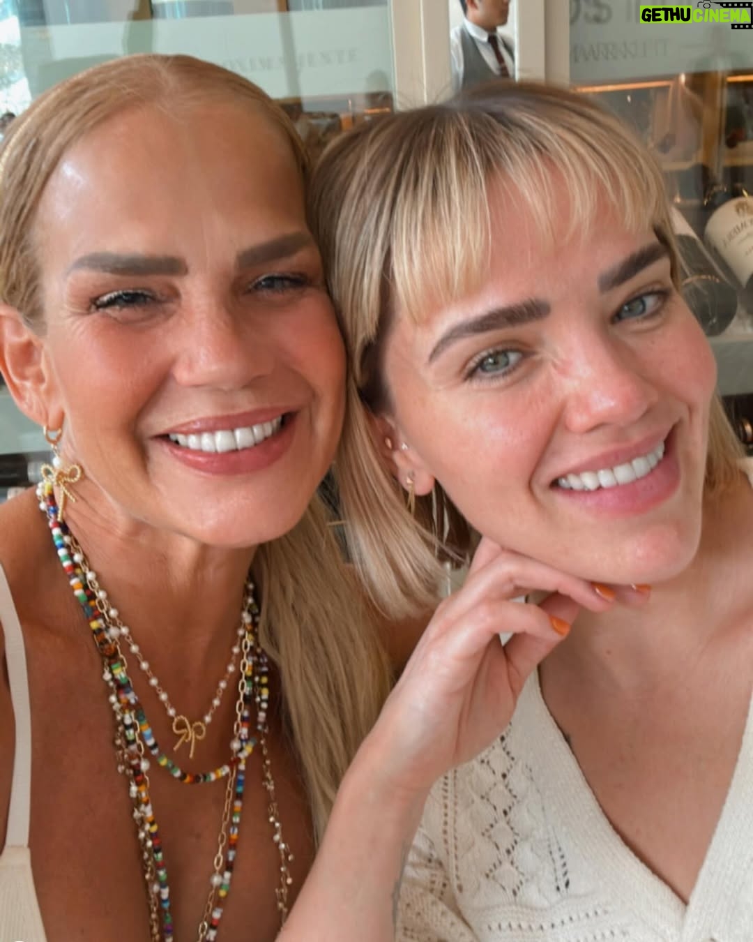 Niurka Marcos - 36.5K Likes - ♥️♥️♥️♥️♥️♥️♥️♥️ hoy conocí un gran ser humano, lleno de principios y de valores, aferrado a la familia y a sus sueños ……@thaligarcia