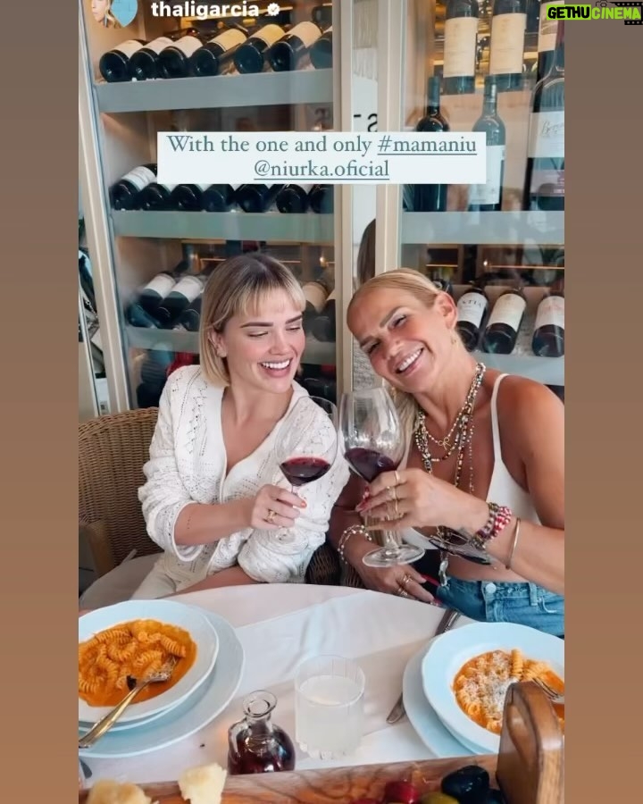 Niurka Marcos - 36.5K Likes - ♥️♥️♥️♥️♥️♥️♥️♥️ hoy conocí un gran ser humano, lleno de principios y de valores, aferrado a la familia y a sus sueños ……@thaligarcia