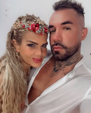 Niurka Marcos Instagram - Feliz inicio de Semana a Tod@s los Enamorados 💌 🤍❤️‍🔥🫶🏻 @niurka.oficial