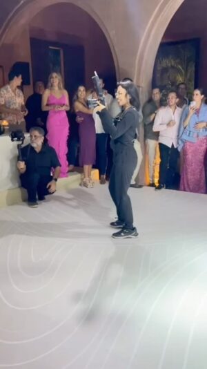 Niurka Marcos Instagram - ♥️♥️♥️ la novia bailando con su papá🌹🌹🌹