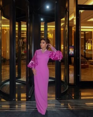 Noha Nabil Instagram - لوك الحلقة الخامسة من البرنامج الشعري الأضخم #شاعر_الراية 
كل ثلاثاء الساعة ١٠ م على قناة السعودية الأولى و منصة شاهد 💕

Dress : @nourfathallah 
Jewelry: @bluediamond.qa 
Makeup : @makeupartist.areej 
Hair : @elma.arab1 
Photography : @emtithal_almaktoum2