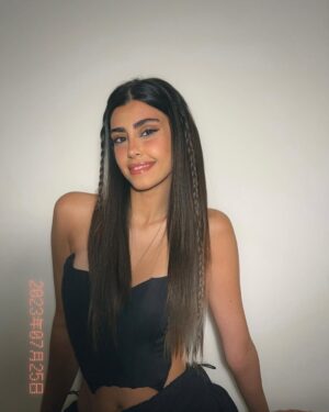 Noor Taher Instagram - she smiles!