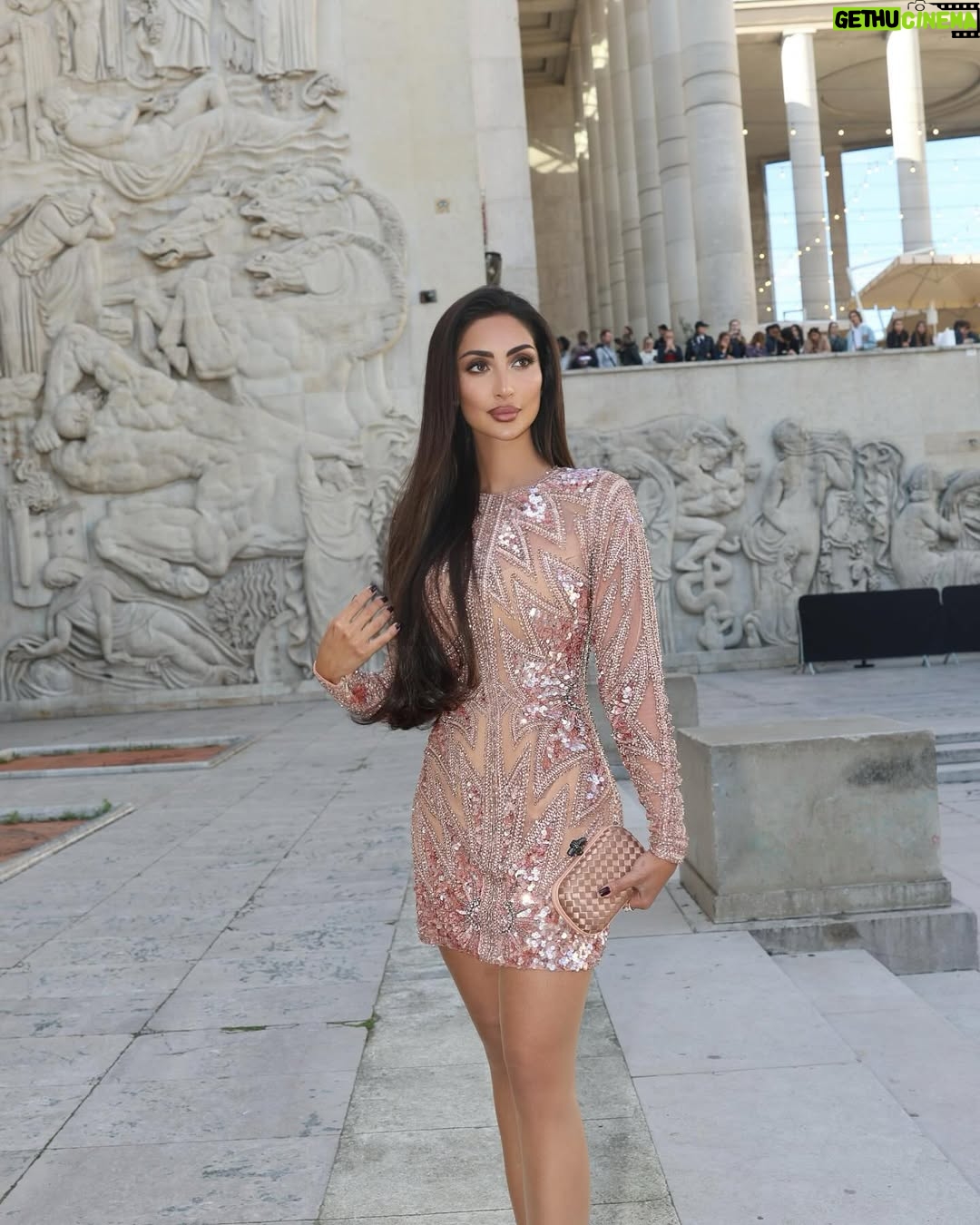 Nour AlGhandour - 115.3K Likes - @eliesaabworld was so special 💕

#paris #ss2025 #eliesaabworld