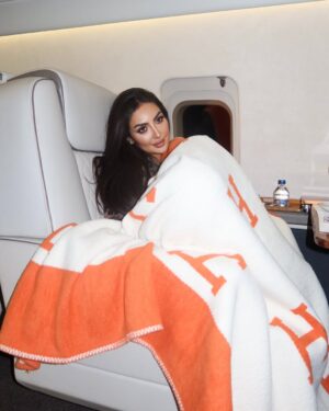 Nour AlGhandour Instagram - On the move 🌍✈️☁️

my annoying team WANTED @offamr @serge_te 🥊🤺