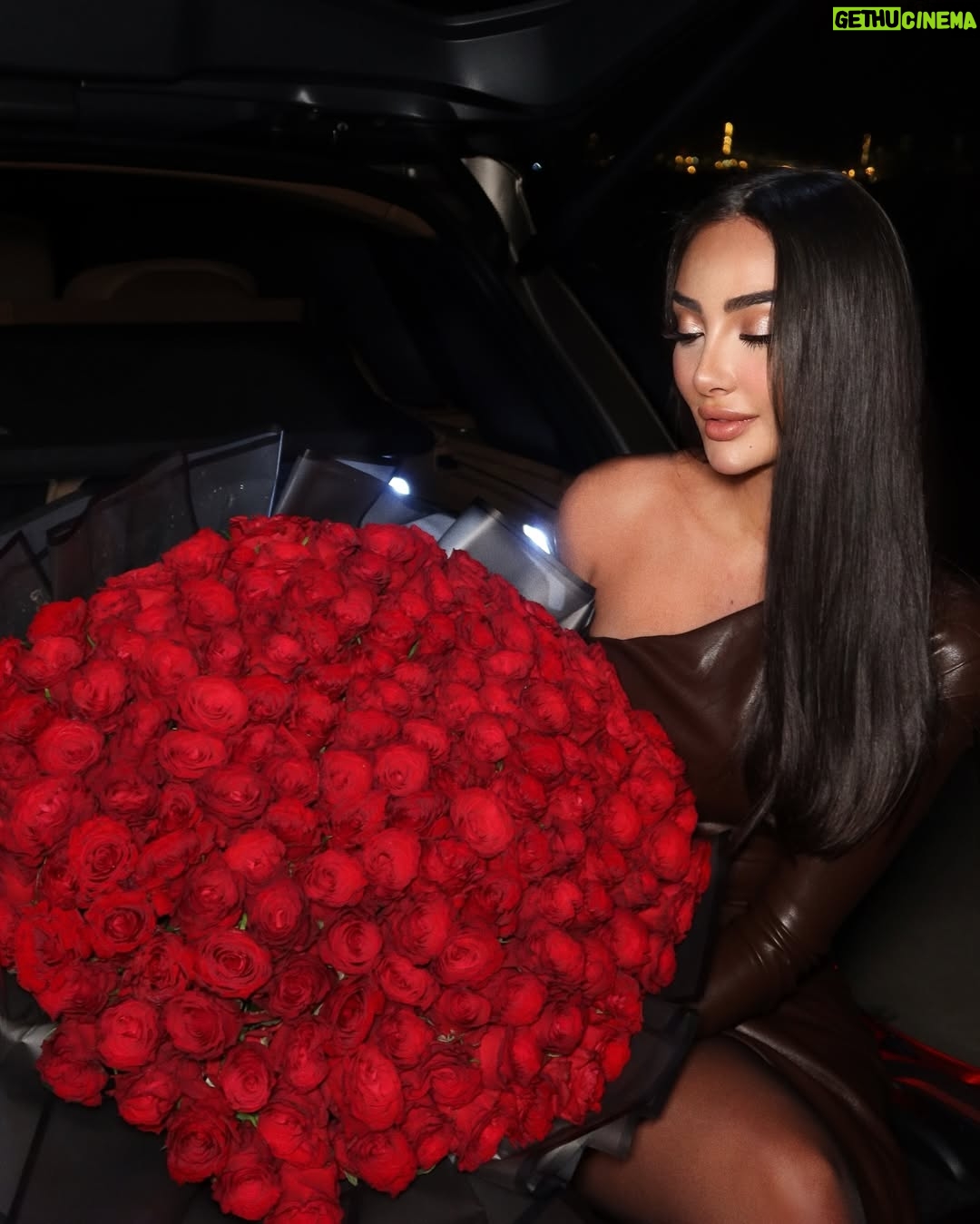Nour AlGhandour - 101.3K Likes - Red Beginnings ♥️🪄✨