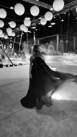 Nour Ali Instagram - About last night 🖤

👗 @fouadkhouryhautecouture 
Thank u my talented friend 😍🖤

Thank u @zeen_alashkar_makeup 🤍
Hair @yousef_a_hamoud 🤍