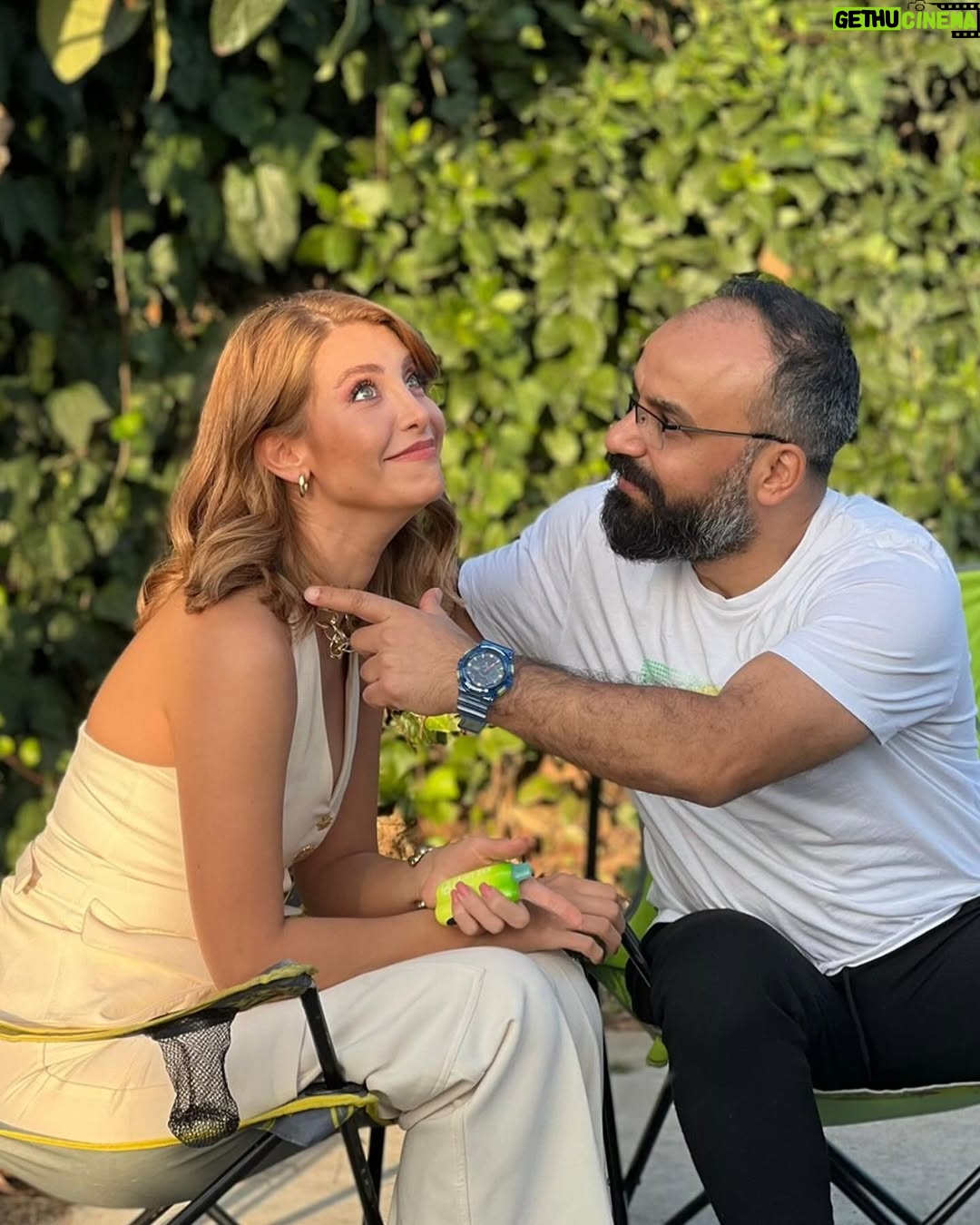 Nour Ali - 57.3K Likes - استاذي بالمعهد العالي للفنون المسرحية
وال acting coach ب لعبة حب أكتر حدا ساعدني من أول يوم تصوير وهكل همي
دائماً كنت حس بالمسؤولية بالشغل معك
شكراً ع كلشي ❤️
@orwa.alarabi
بس طبعاً هيك ردة فعلو وقت ما يعجبو المشهد 😇