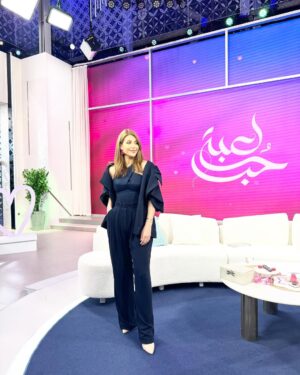 Nour Ali Instagram - #صباح_الخير_ياعرب
@mbc1 
#لعبة_حب
Outfit @karoline_lang 
Earrings @jewelmeworld 
Style by @omziag 
🤍🥂