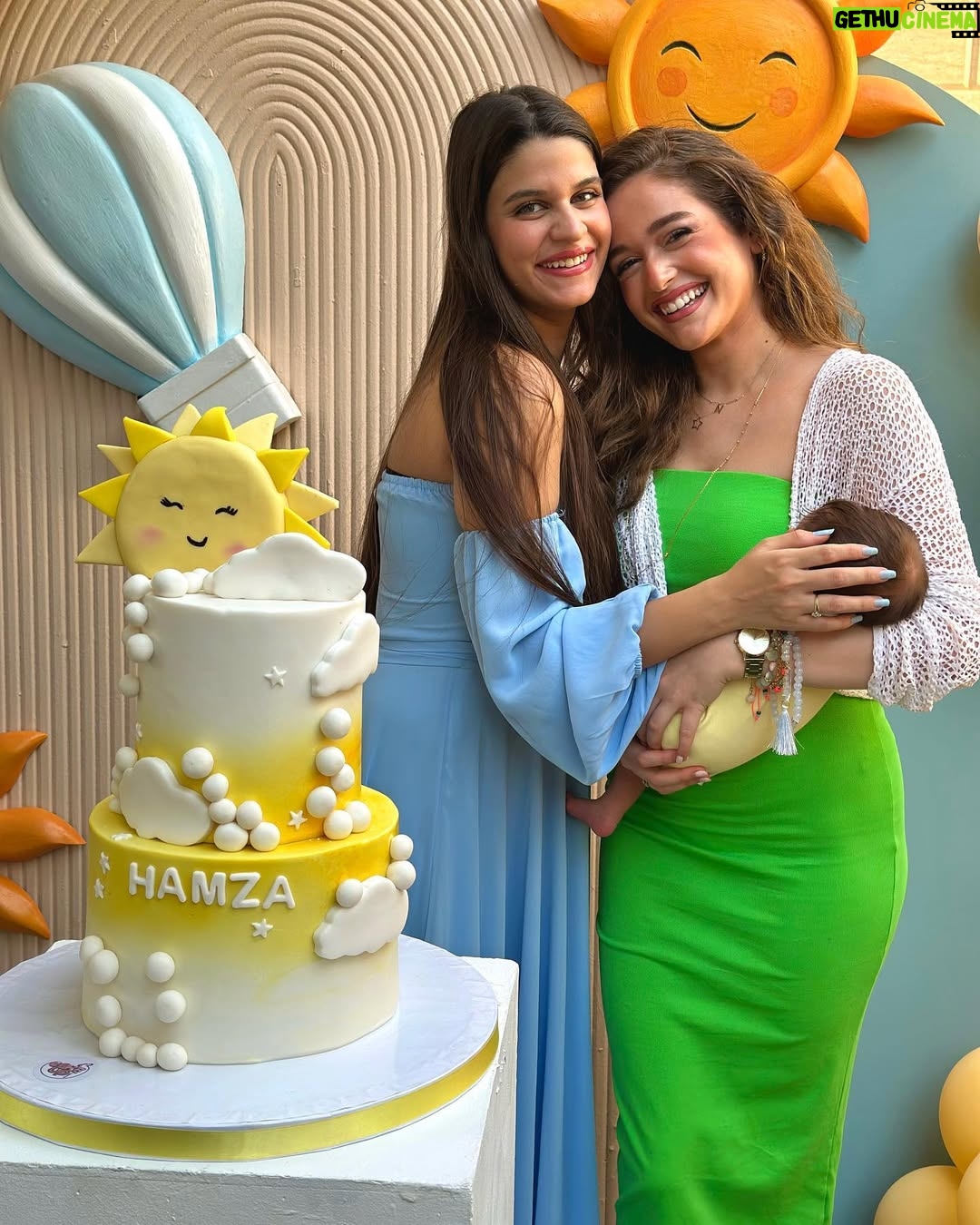 Nour Ehab - 316.9K Likes - @mennaehab33 🍼💚