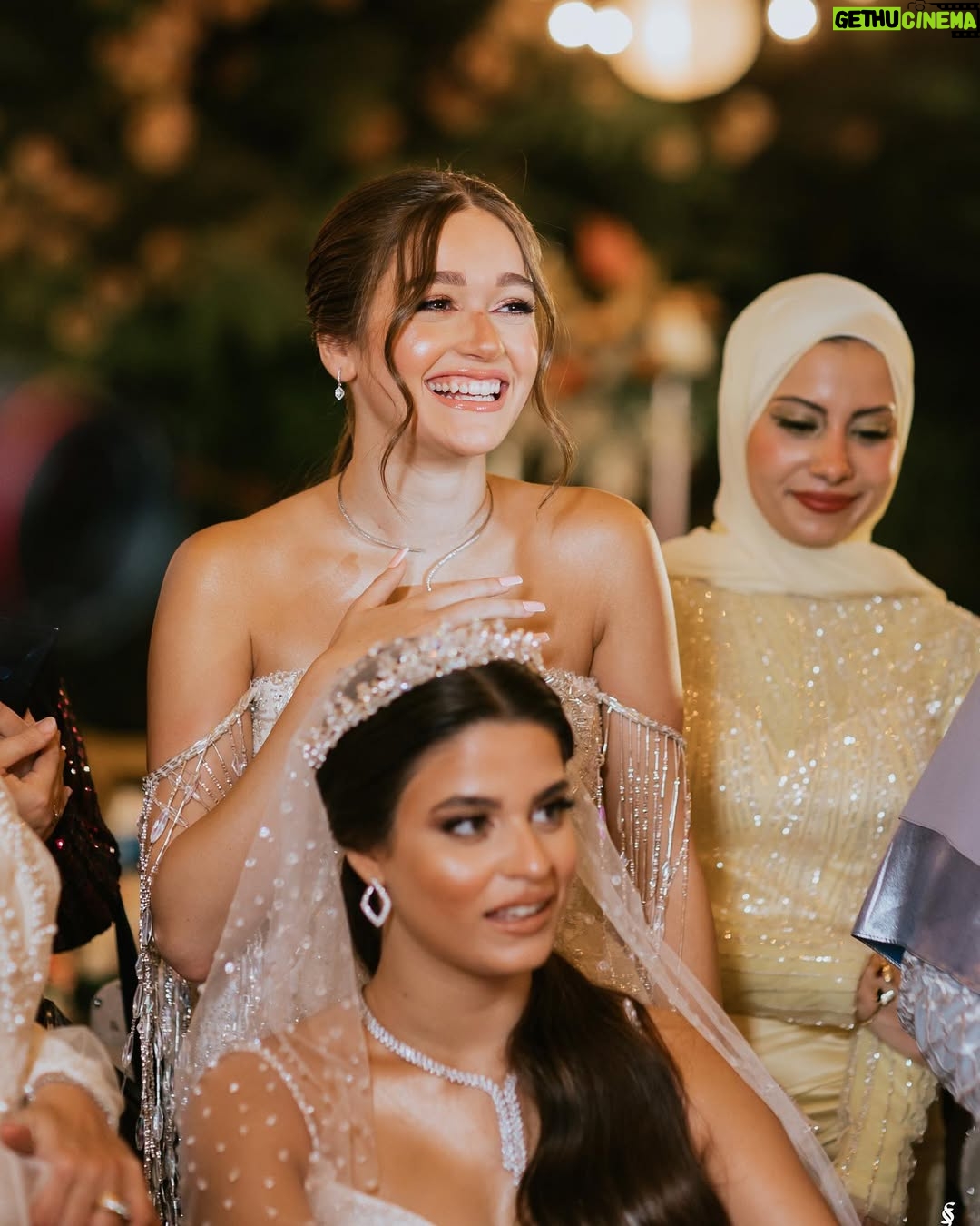 Nour Ehab - 247K Likes - SISTER OF THE PRETTIEST BRIDE! 👰♀️
Dress @ahmedmoghazyfd
Hair @alfredandmina
Jewelry @diamond.zone
Makeup @mai_elbahey
Photo by @snapstudios.eg