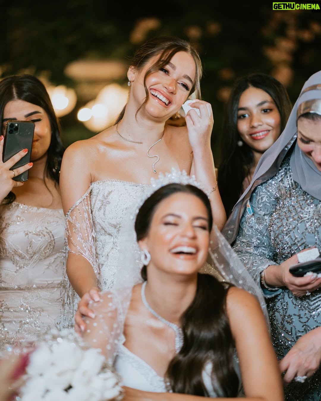 Nour Ehab - 247K Likes - SISTER OF THE PRETTIEST BRIDE! 👰♀️
Dress @ahmedmoghazyfd
Hair @alfredandmina
Jewelry @diamond.zone
Makeup @mai_elbahey
Photo by @snapstudios.eg