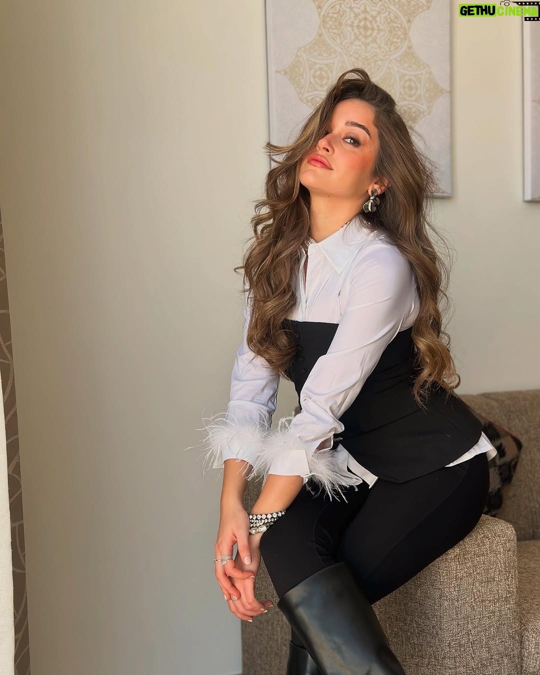 Nour Ehab - 292K Likes - 🤭