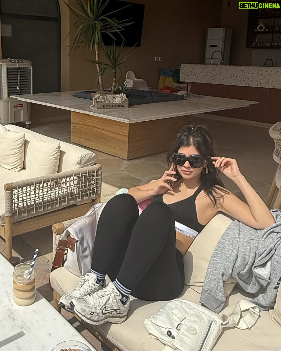 Nourine Abouseada - 41.9K Likes - كملي