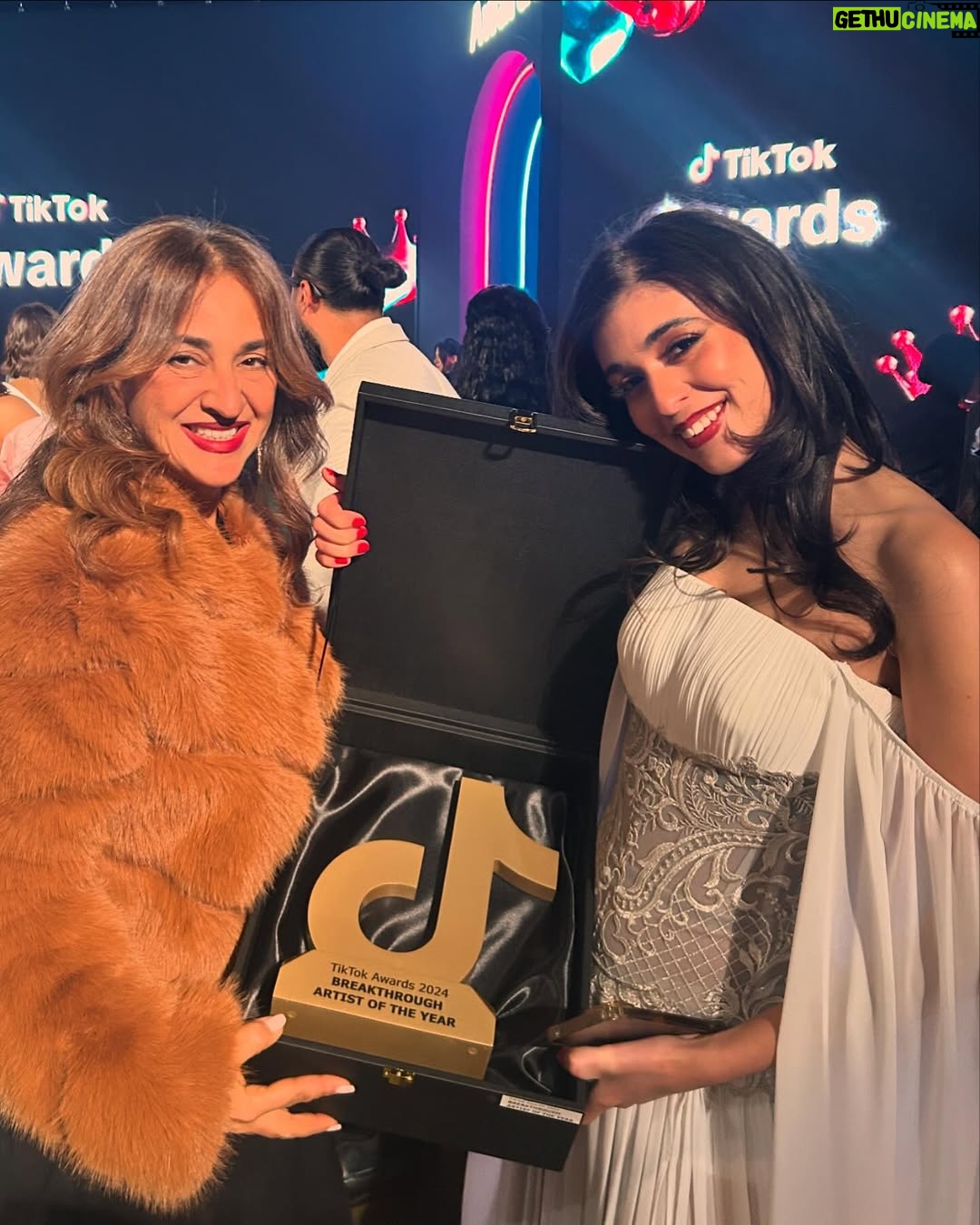 Nourine Abouseada - 28.5K Likes - @tiktokmena 💖
Designer @tii_eg