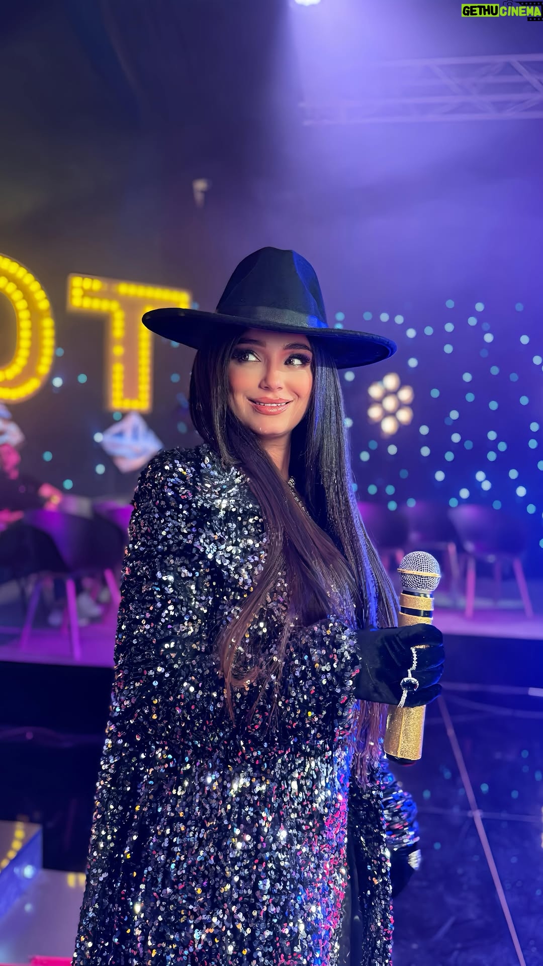 Numidia Lezoul - 263K Likes - Je vous donne rendez vous demain sur ONE TV à 21h تردد القناة في السطوري ❤️
.
.
.
.
DIRECTOR ART @fouzichekroun
MUA @manewelaaaa
HAIR @midou_berrhmoune
Jewelry @bijouterie.atelier.outmane