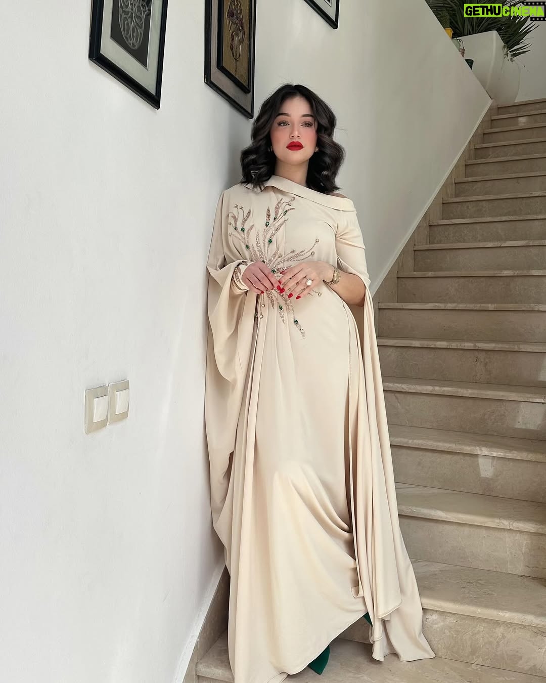 Numidia Lezoul - 321.3K Likes - Haircut 💇♀️ & nails 💅 🥹 by @youliabilay عيد مبارك ❤️ الزين ديالي. Dress 👗 @louzri_malika