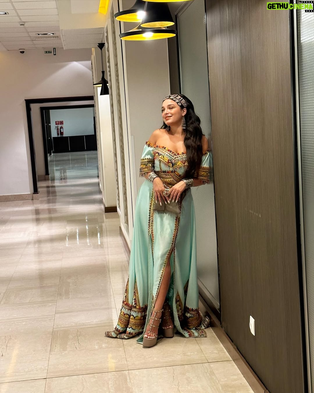 Numidia Lezoul - 382.3K Likes - Tres heureuse de voir deux amoureux se réunir pour la vie ♥️ je vous souhaite une belle et longue vie mes chéris #dina #yanis #love #mannager Habillée par la meilleure @louzri_malika et coiffée by @midou_berrhmoune #kabyle