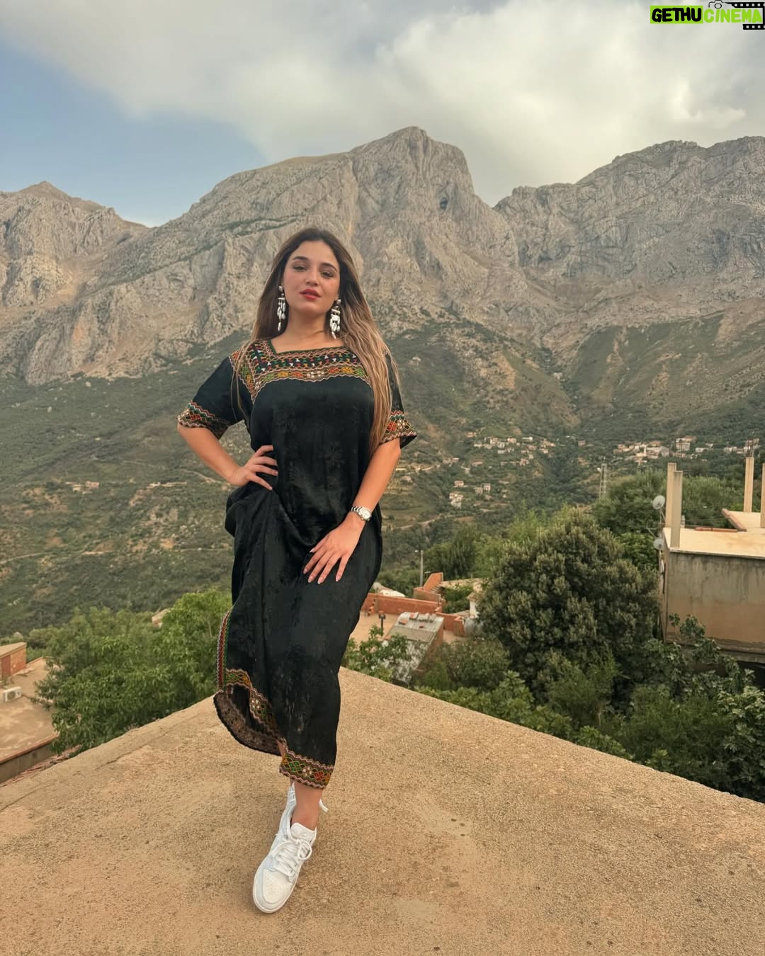 Numidia Lezoul - 251.5K Likes - Sang noble ✨❤️