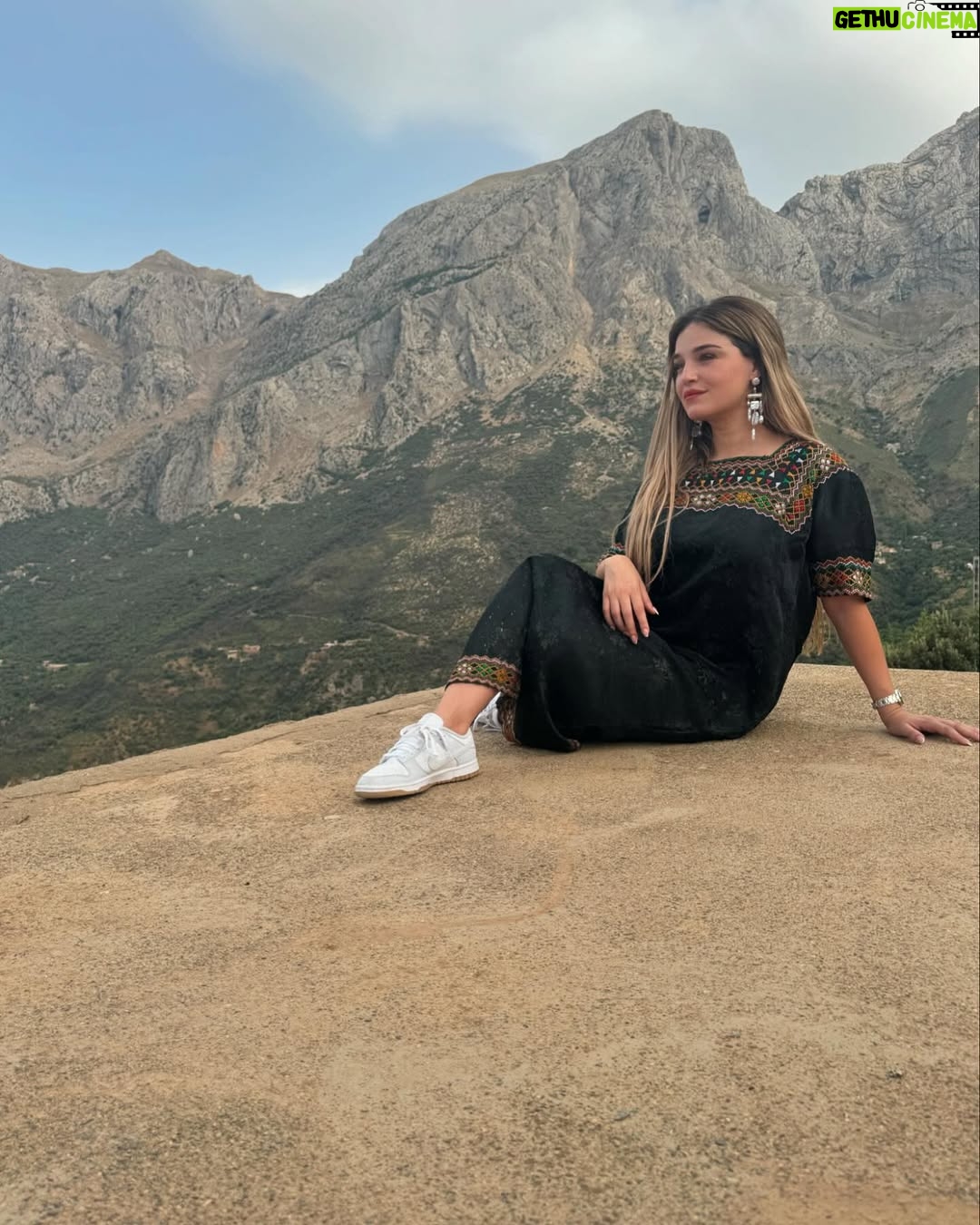 Numidia Lezoul - 251.5K Likes - Sang noble ✨❤️