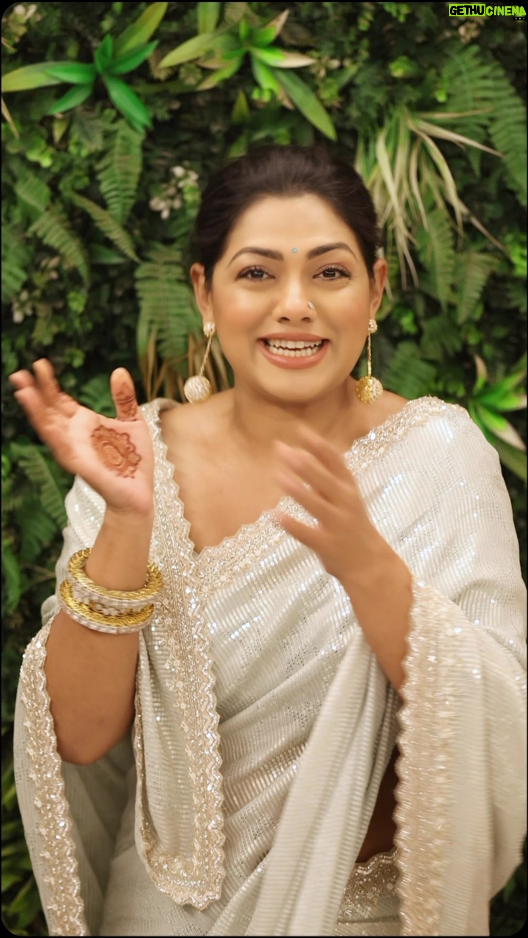 Nusrat Imroz Tisha - 21.7K Likes - Trying to capture a perfect picture! 
Video: @zutons_snapshoot 

#tisha #imrose #nusratimrosetisha #tuesday