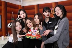 Oh Seung-hee Instagram - 🎂𝟙𝟝𝟘𝟛𝟙𝟡~