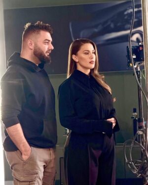Olta Gixhari Instagram - Kur xhirohej nje reklam!