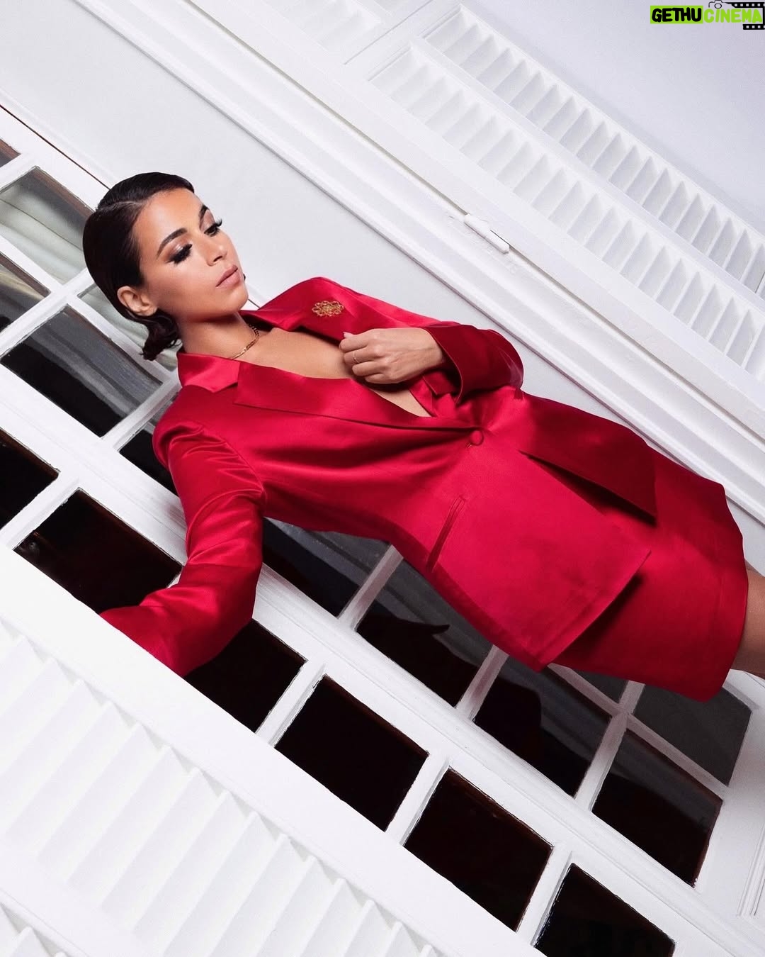 Ouidad Elma - 3 Likes - Rouge de toi ❤️💋 🌹