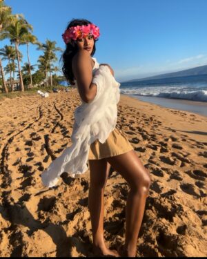 Oviya Santhakumar Instagram - It’s Moana from today yall!!! Not Oviya 🌺✨🌺