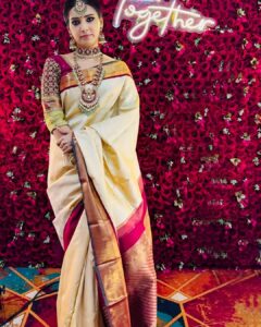 Actress Pallavi Subhash Shirke HD Photos and Wallpapers April 2025