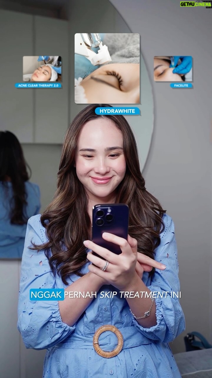 Pamela Bowie - 144 Likes - @pammybowie udah buktiin sendiri kalo combo HYDRAWHITE & CLEAR BACK PEEL bikin kulit jadi sehat, dan glowing from head to toe!
Jadi tunggu apalagi, yuk langsung book treatmentnya sekarang!