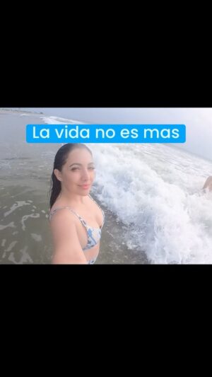 Pamela Cortes Instagram - Entre la tristeza o angustia, el silencio y la incertidumbre, hace bien desconectarse del mundo  para conectarse con uno mismo.  #Sanando #Volviendo #SonrieUnPoco #EsLoQueHay  #PainDays #PamelaCortes