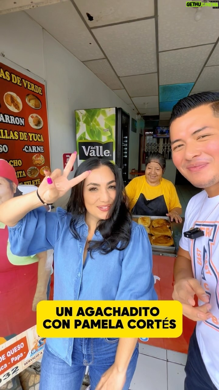 Pamela Cortes - 5.3K Likes - Un agachadito con @pamelacortes_ acompañado de una tortilla de $1,80 en @calucha_2014 🔥⚡️🙌🏻

#entrevista #historias