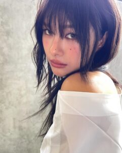Actress Pansa Vosbein HD Photos and Wallpapers March 2025