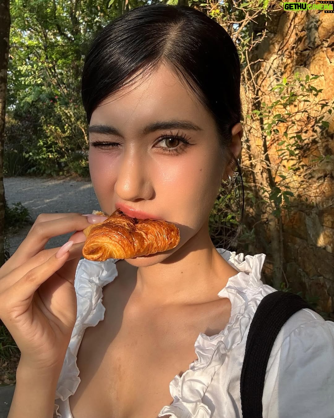 Paparwadee Chansamorn - 7K Likes - ☀️🍊✨