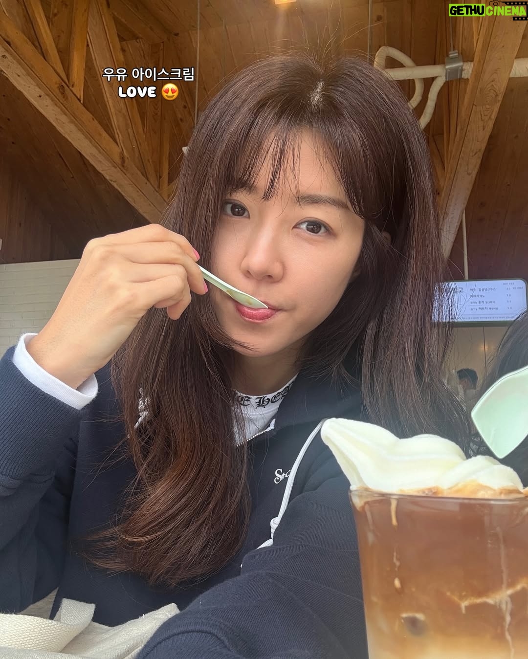 Park Han-byul - 1.9K Likes - 툭하면 가는🍦