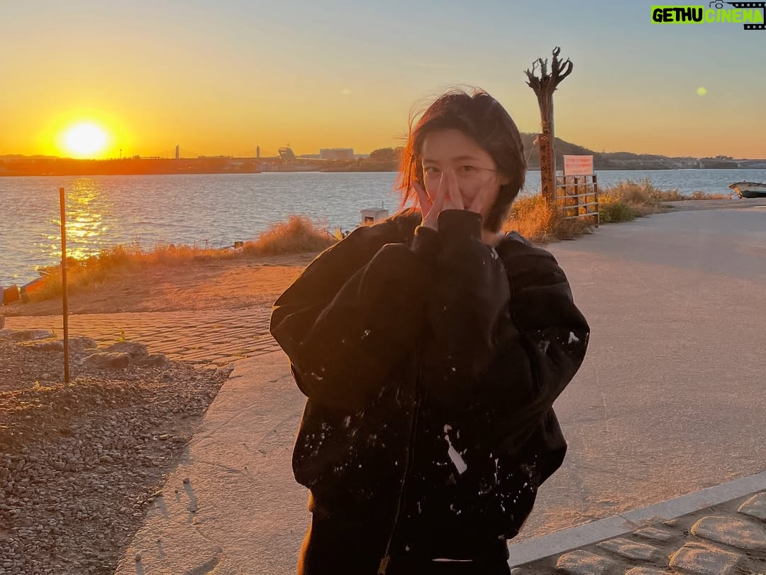 Park Ji-hyun - 49.4K Likes -