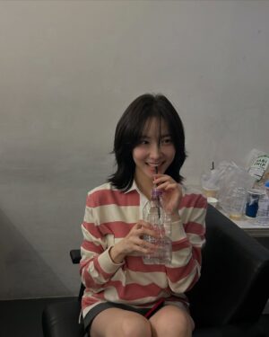 Park Ji-hyun Instagram - 