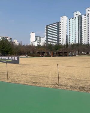 Park Ji-hyun Instagram -
