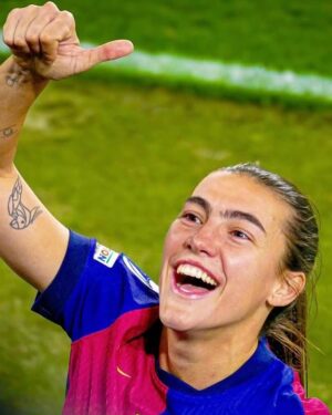 Patri Guijarro Instagram - Mes de marzo casi perfecto 🙌🏼
¡Vamos mi equipo! 💙❤️