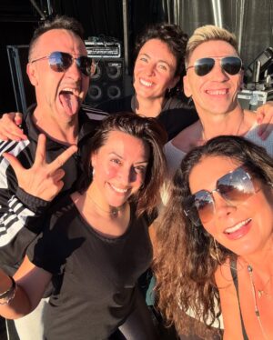 Patricia Manterola Instagram - ESPAÑA!!! Trabajo, amigos y momentos inolvidables que me llevo en el corazón!!! Gracias a todos por hacer de esta visita algo sumamente especial… los quiero!!!