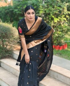 Actress Payas Pandit HD Photos and Wallpapers April 2025