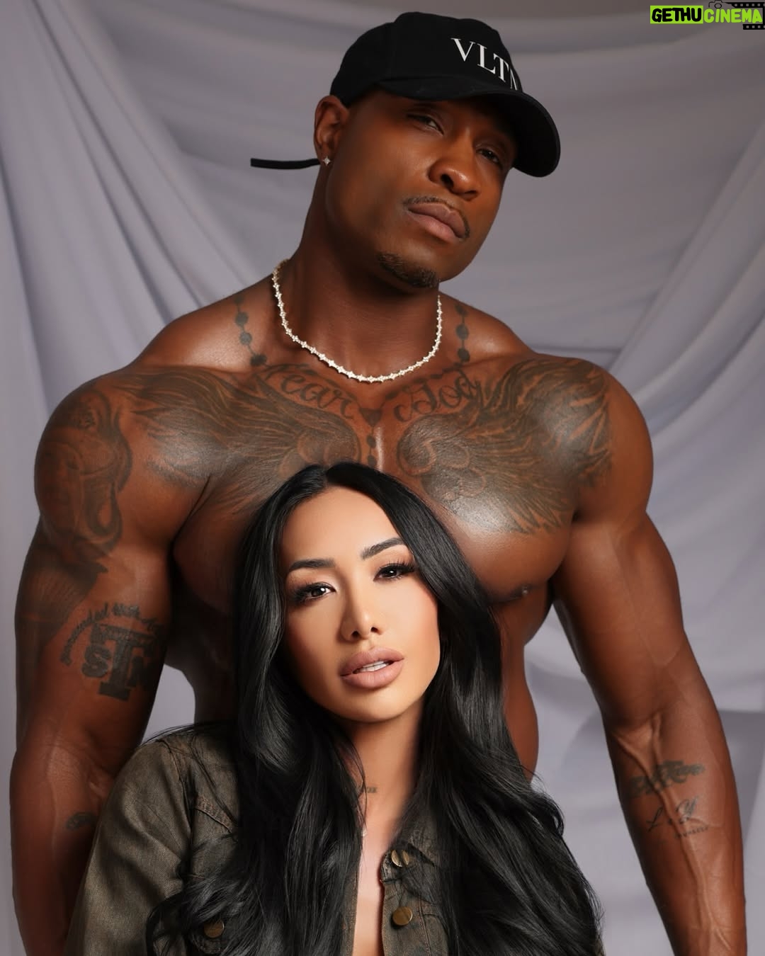 Perla Montemayor - 6.2K Likes - Power. Presence. Purpose. This isn’t just a photo shoot! It’s a message, a vibe, a moment.
We don’t follow trends…we create them!
😘🫶🏾😍
📸 @ricardoayala
#PowerCouple