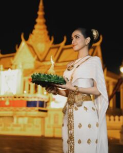 Actress Pich Sophea HD Photos and Wallpapers November 2024
